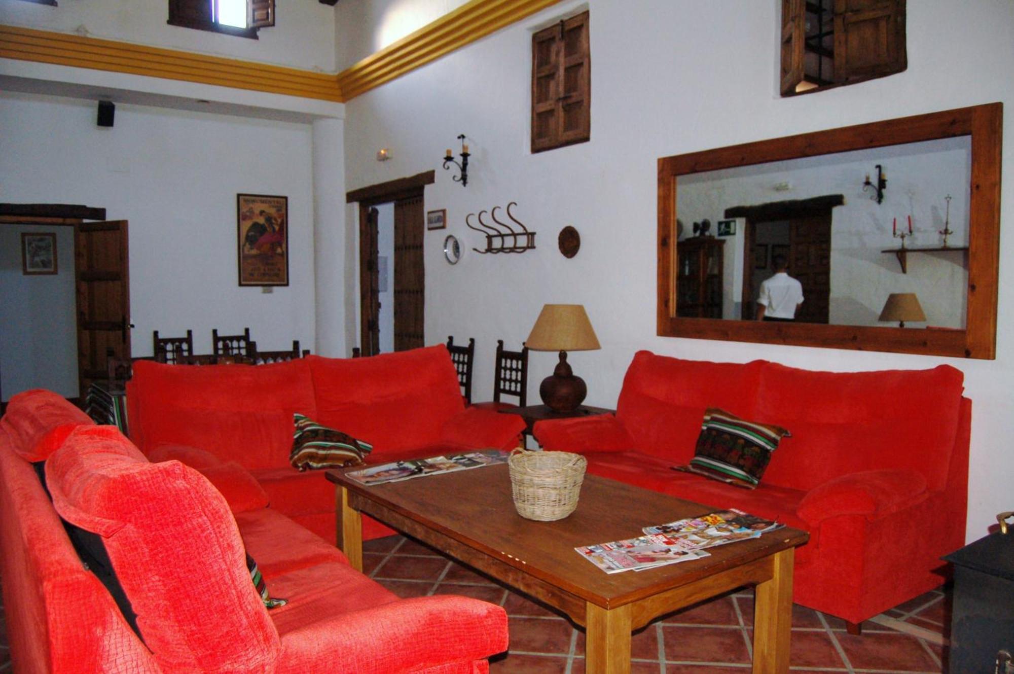 Posada De Jose Mª El Tempranillo Alameda Екстериор снимка