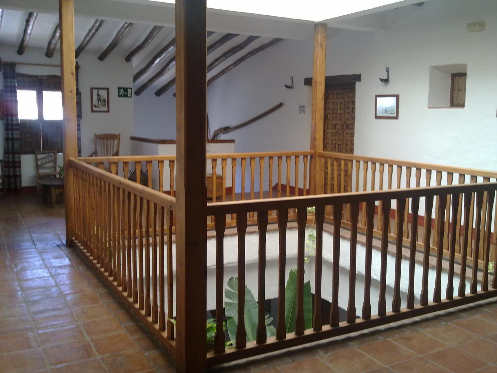Posada De Jose Mª El Tempranillo Alameda Екстериор снимка